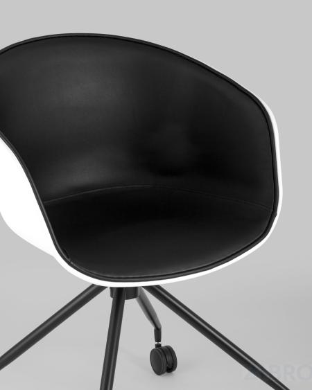 Компьютерное кресло офисное LIBRA белый пластик обивка из черной экокожи крестовина металл