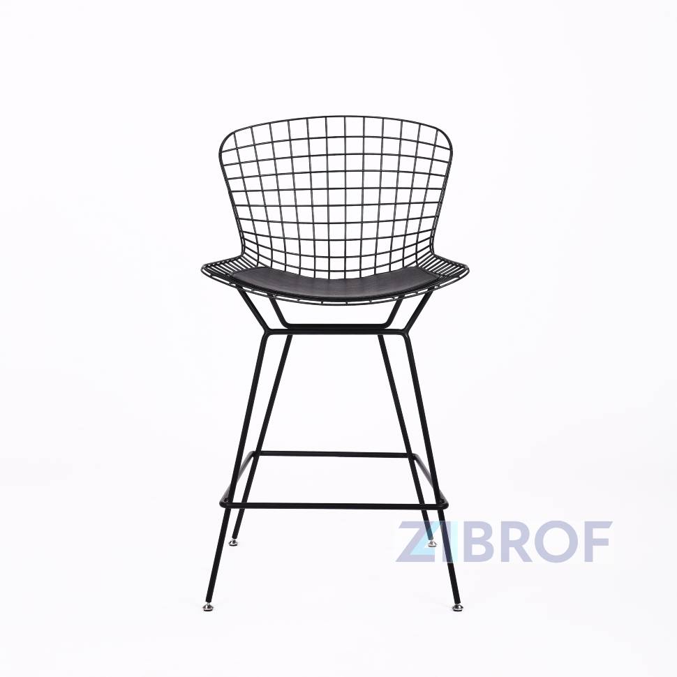 с низкой спинкой Bertoia черный металл с черной подушкой из экокожи