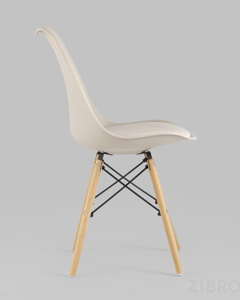 Стул Eames Soft бежевый обеденный сиденье экокожа ножки из массива бука