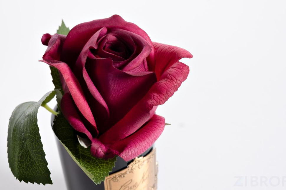 96CN-RB44 Диффузор Rose Bud Red, спрей Rose Petal 5мл в упаковке