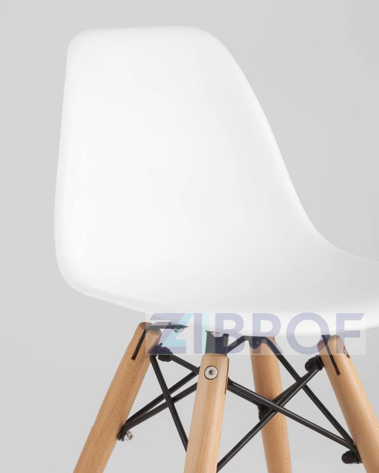 Комплект мебели детский Eames стол детский белый, 5 стульев белые