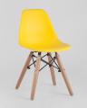 Комплект мебели детский стол Eames белый, 2 голубых стульчика и 2 желтых стульчика
