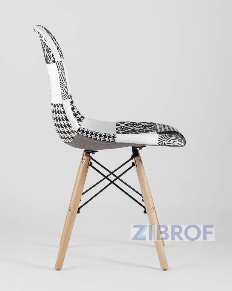 Обеденная группа стол Rondo раскладной 100-135*100 см белый, стулья Eames пэчворк черно-белые
